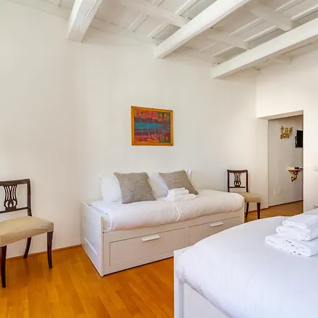 Iflat Spanish Steps Peaceful ローマ