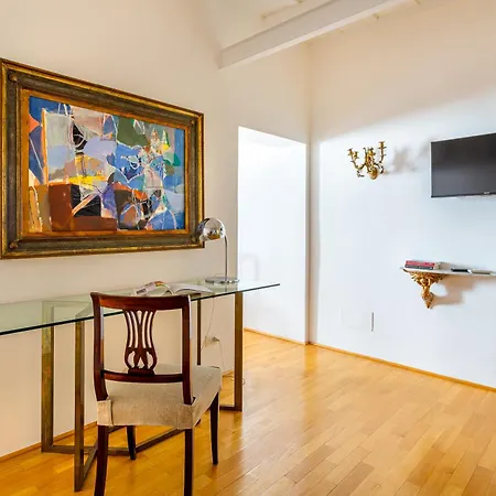 Apartment Iflat Spanish Steps Peaceful Rome